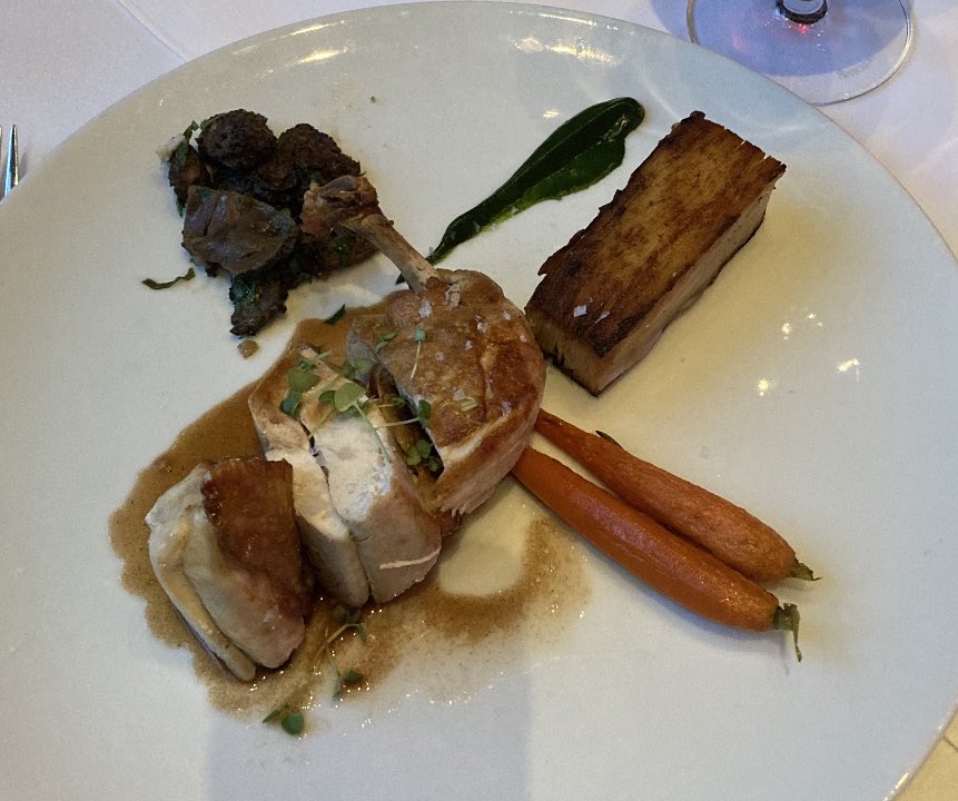 consultantmayer's tweet photo. Congratulations to our 6 high school students for completing their 6 week internship at 5 different @TeatroGroupYYC restaurants. Thank you @TEPFoundationAB for your support of this fabulous opportunity for our students. @CCSD_edu #futurechefs #3coursedinner https://t.co/r7Oks4BGMl