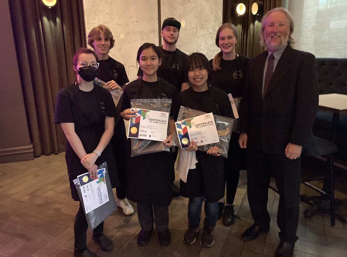 consultantmayer's tweet photo. Congratulations to our 6 high school students for completing their 6 week internship at 5 different @TeatroGroupYYC restaurants. Thank you @TEPFoundationAB for your support of this fabulous opportunity for our students. @CCSD_edu #futurechefs #3coursedinner https://t.co/r7Oks4BGMl