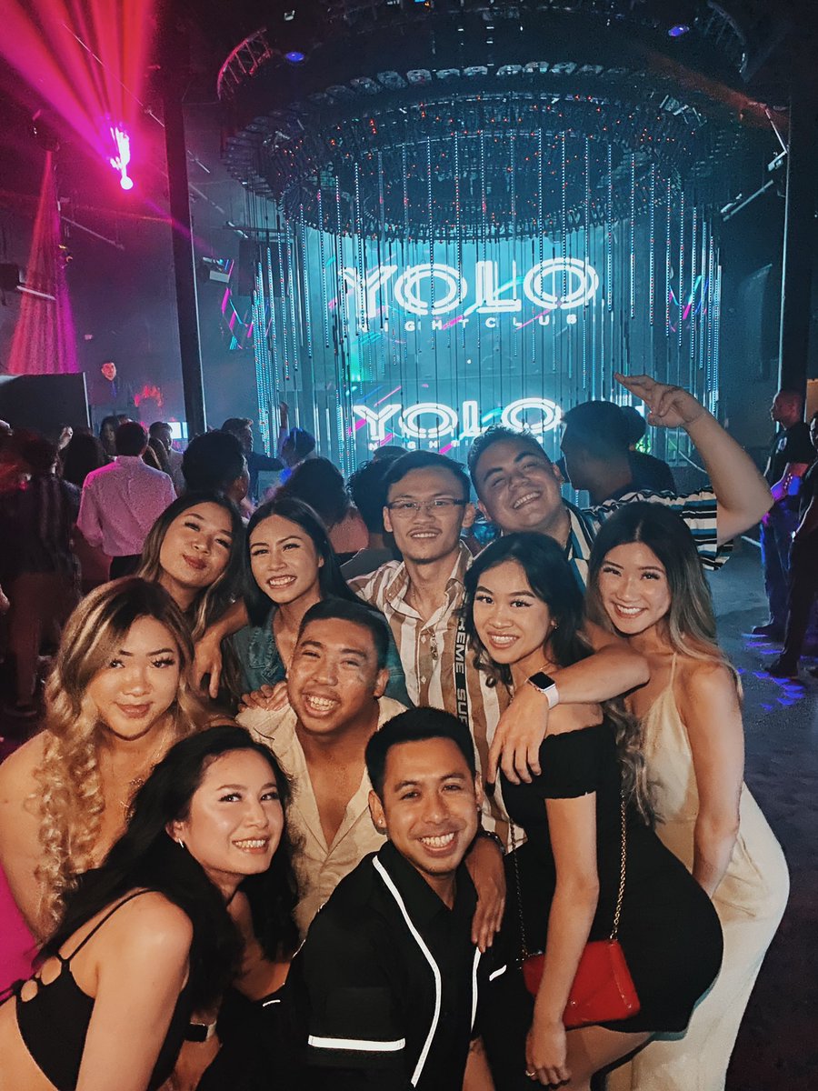 kingcarlsjr's tweet image. Celebration Weekend🎓🤍🍾🎉 #SJSUGRAD #CONGRATSGF