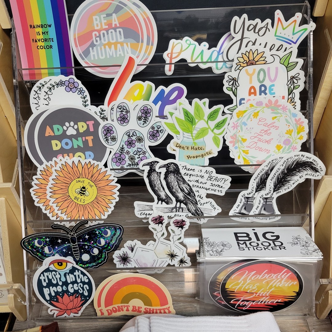 arickreesetat2's tweet photo. When is the last time you checked out my website?! We've got some amazing new items in, and you can place an order online, and pick up when you are in the area! All of the items come from other small, women, LGBTQ+, or…

📸 https://t.co/3usSMj5rq8 via https://t.co/9stbxh6GQC https://t.co/CG7xqQeYPK