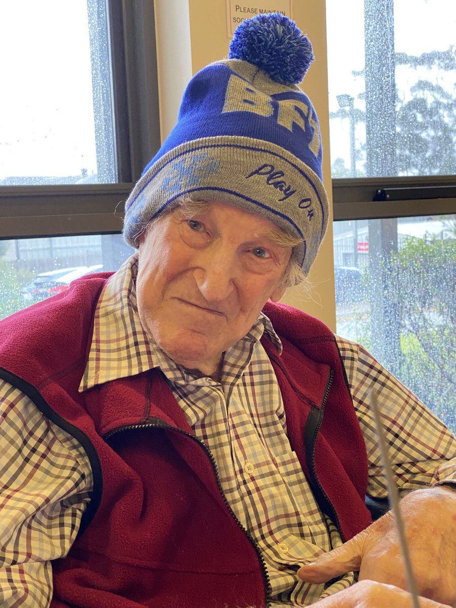 TheBeanBarn's tweet photo. 95 and a lifetime Dees supporter #melbfc @melbournefc #afl https://t.co/OGMVmFq4db