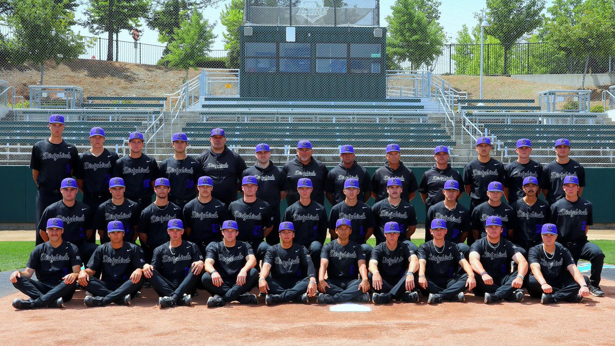 I’m still in awe on what I witnessed this weekend. You play with grace and grit and didn’t miss a beat! The chemistry and brotherhood built doesn’t come everyday. You may have fallen short in the end but the perseverance to get where you did is a memory of a lifetime #dirtybirds