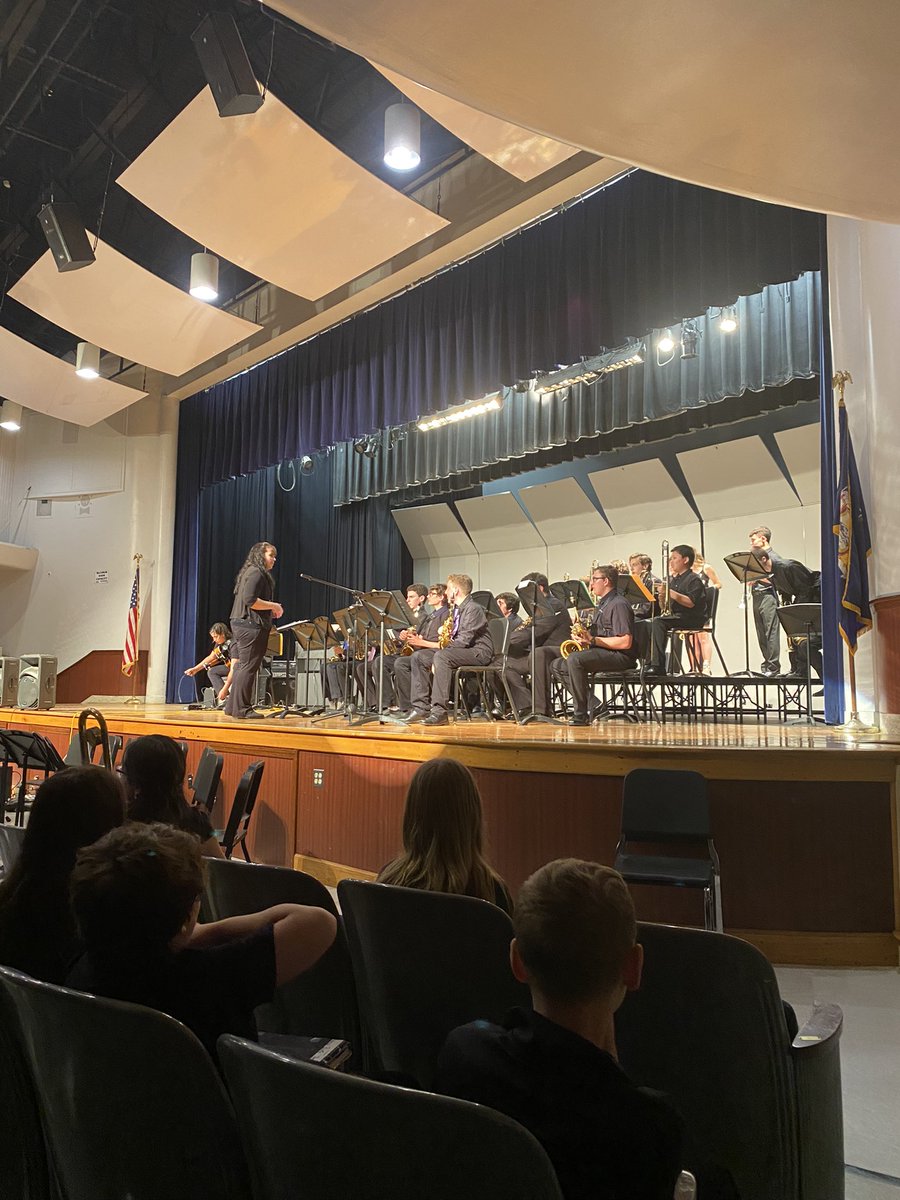 mswredesmusic's tweet photo. Bravo to all of the musicians who participated in the Sayville District Jazz Night! All performances were incredible!! #musiceducation #jazzchat #musicteacher #sayvillems @SayvilleMS @KimberlyLattan1 @Kvbox @Sayvillek12 https://t.co/VBmf8UvIoG