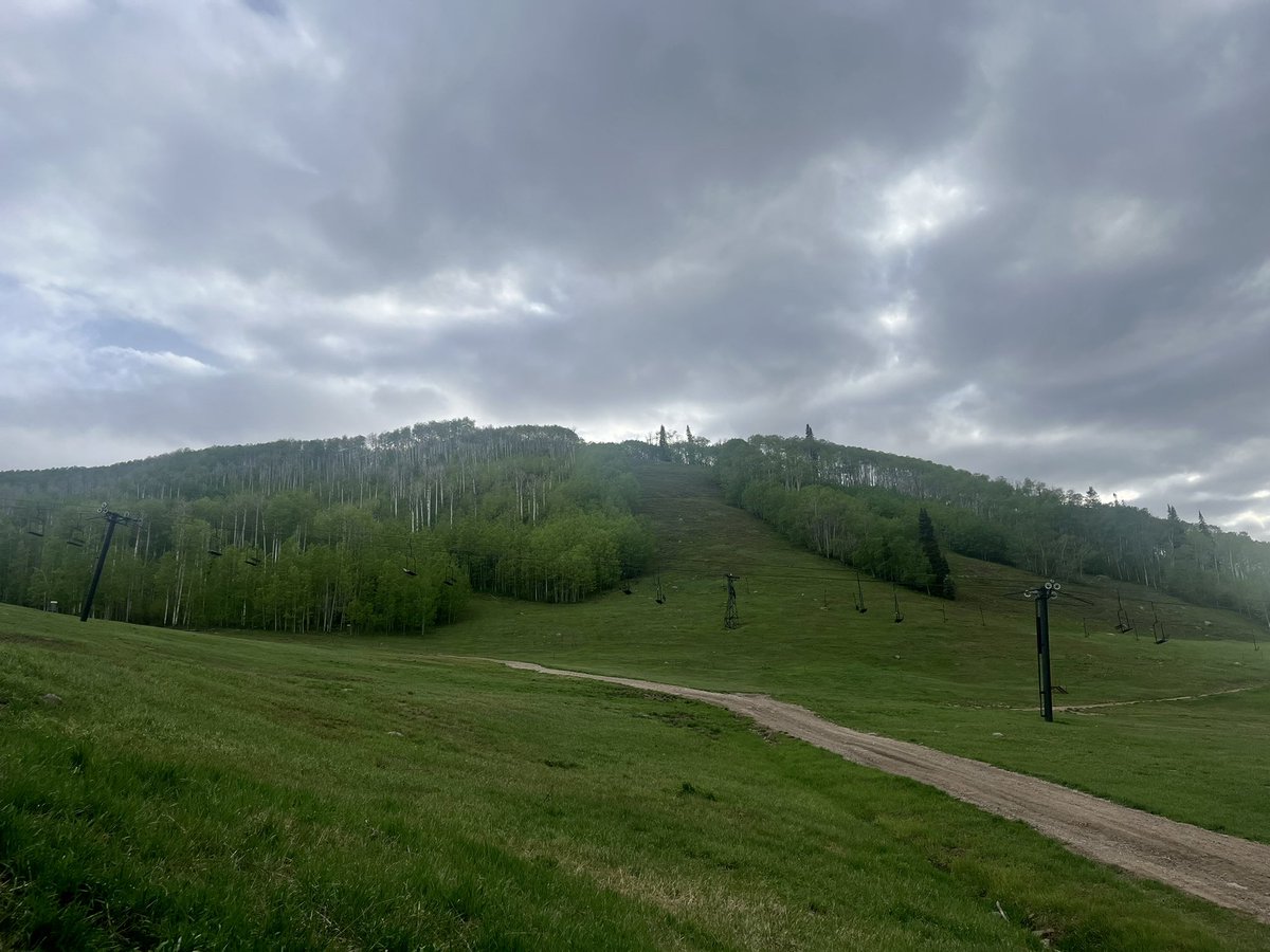 savageandbougee's tweet photo. Beautiful Colorado Day!
#Colorado #SunlightMountain https://t.co/hyhjZ6LEgK