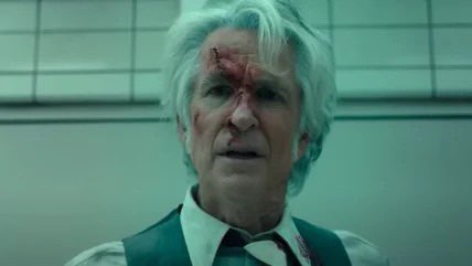 MatthewModine's tweet photo. Please be advised that #StrangerThings 4 Volume 1 has broken a record as the biggest #Netflix premiere weekend ever for an English-language TV show with 286.79 Million hours viewed. #DrMartinBrenner https://t.co/SKRM8Mkesi