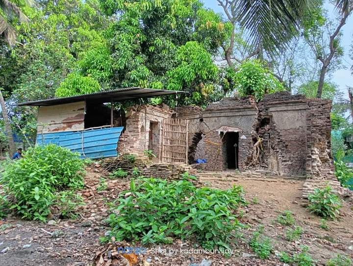 Saigeet36566874's tweet photo. Check the current state of Adheenakudi Shiva temple in Nagappattinam dt. Looks like the temple lands are encroached and the temple is in dire need of revival.
#SaveTemples #PromoteRuralTemples 
Credits to Kadambur Vijay. https://t.co/O4Vhqkdd2X