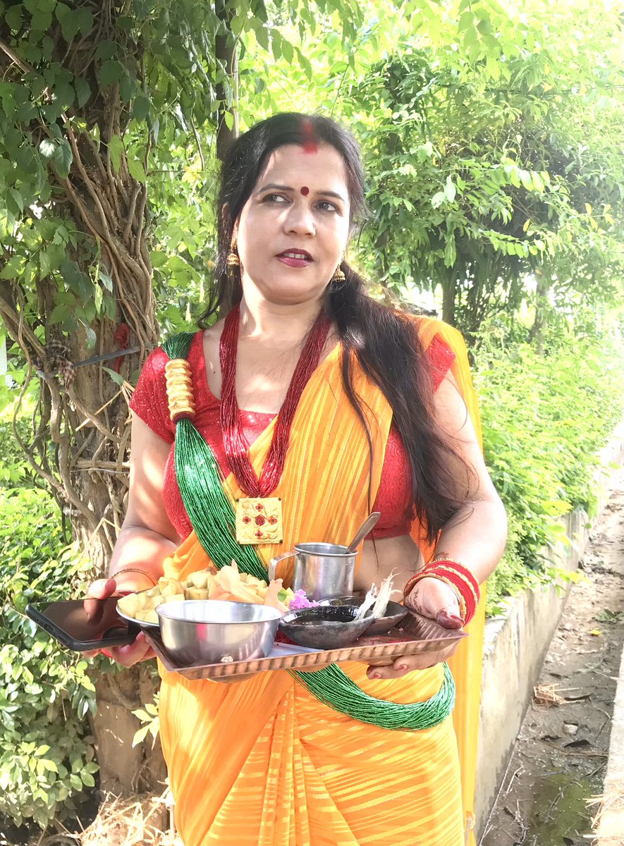 तिमी खुसी हुनु
 म तिम्रो खुसी हेर्दै खुसी हुनेछु जन्मदीनको अनगिन्ती शुभकामना प्यारी ।