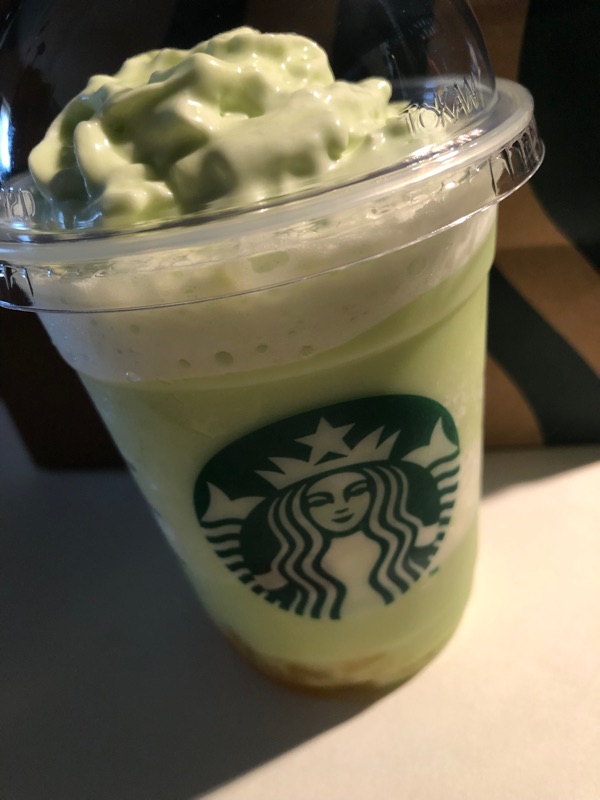 tw088's tweet photo. Starbucks、メロンフラペチーノ^^ https://t.co/54hQ9wfAfs