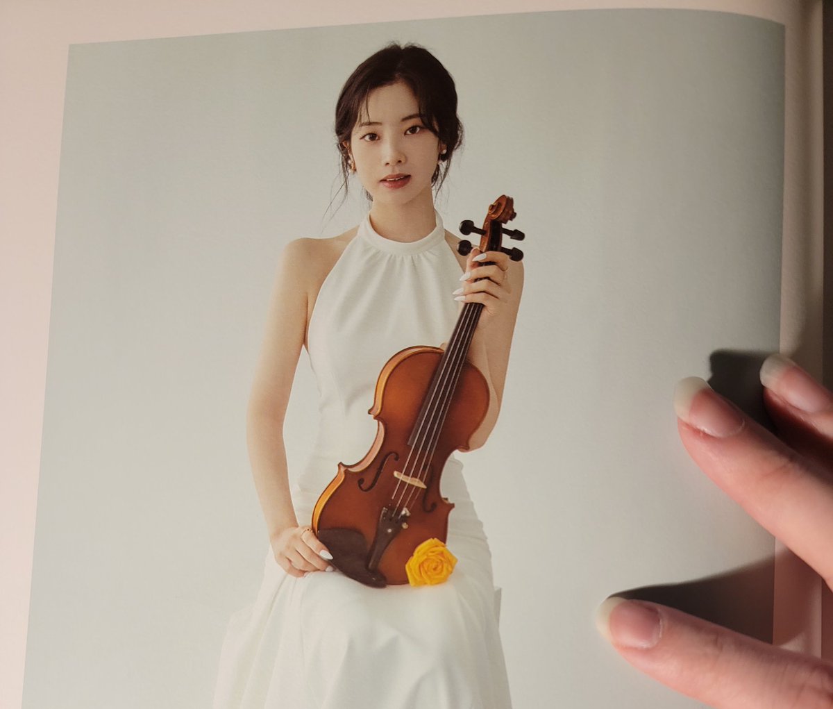 TypoLizzard's tweet photo. 😭 Your honor, I want to marry her. https://t.co/siRn3bpkYK