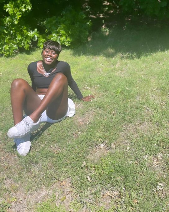 Who&rsquo;s hang out with me this week in Los Angeles?? 🥴🥰🥰 https://t.co/tnRUMrkSzh<a href="/tag/newprofilepic"class="tags"><span>#newprofilepic</span></a>