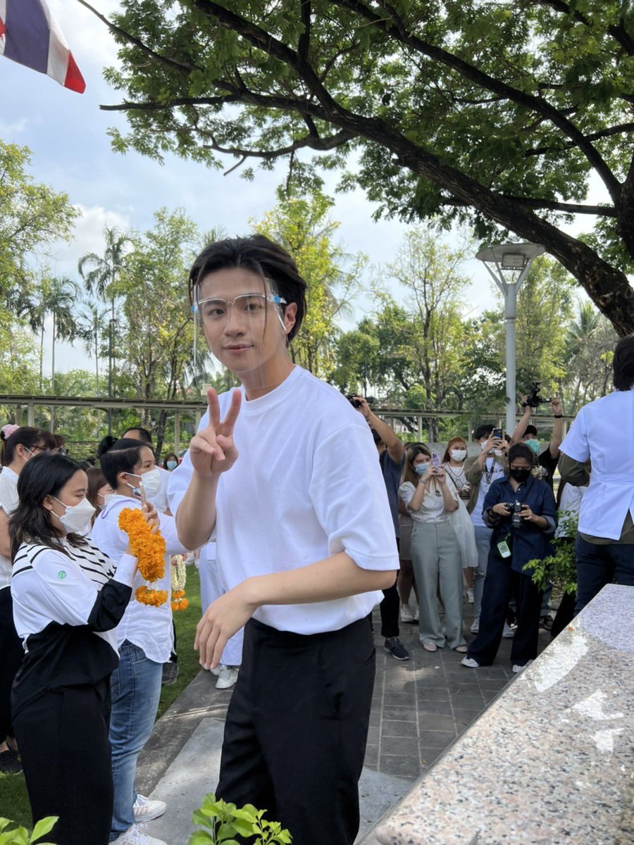 PrayTikky's tweet photo. ขอให้ประสบความสำเร็จกับซีรีส์เรื่องนี้นะครับ 

 #บวงสรวงJunkMail https://t.co/4QZZnF9Y8P