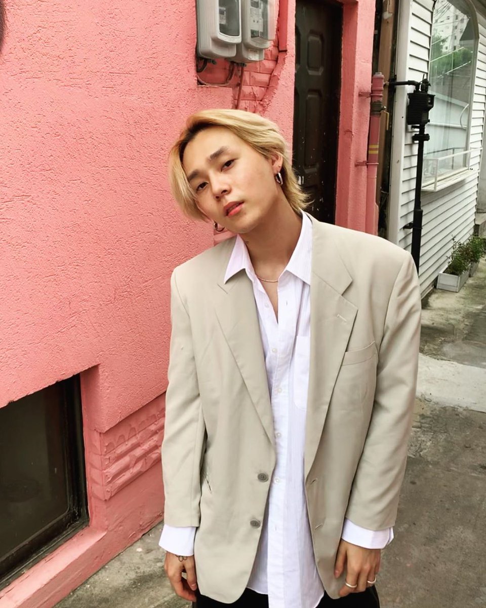 tyunnieslvt's tweet photo. Happy Birthday to one of the bravest, most talented, most passionate artists in the industry. #DAWN_DAY #HappyDAWNDay https://t.co/l1kKyiG39H