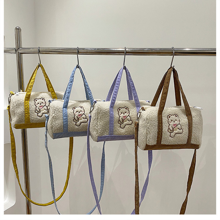 tongcaipacking's tweet photo. Plush bag female New Cartoon Bear Boston handbag lamb wool embroidered Single Shoulder Messenger Bag https://t.co/OcjYG0GOZR