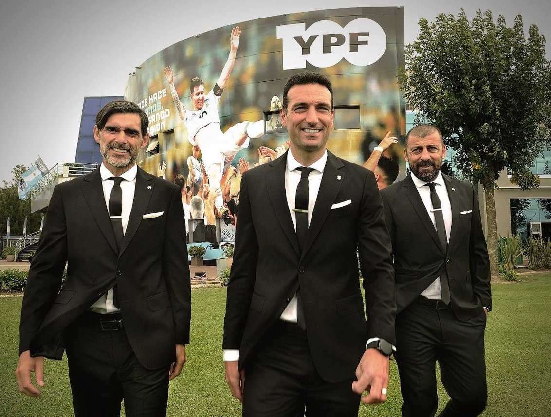 "HOY JUEGA LA SCALONETA":
Porque hoy la Selección Argentina enfrenta a Italia en la #Finalissima