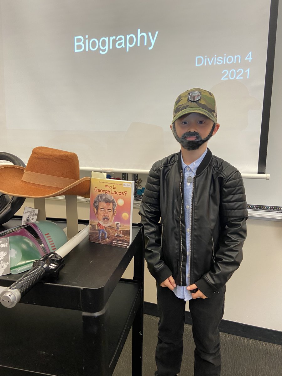 HollySchool's tweet photo. We had some visitors today at Holly! I saw Michael Jackson, Mozart, Leonardo da Vinci, and George Lucas to name a few! #msparksclass #biographies #dressup @deltasd37 https://t.co/ILXZ4raozN