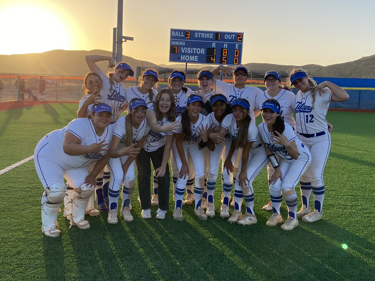 Regional Semi Finals here come the Titans! #cifstateregionals #CIF #TitanStrong