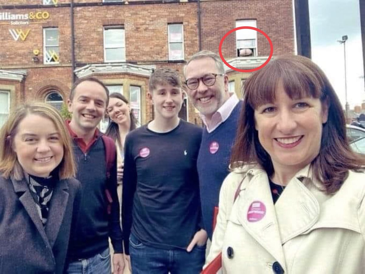 ms_kitka's tweet photo. Welcome to Wakefield! 😂😂😂 @UKLabour gets the welcome they so richly deserve…
 #Wakefieldbyelection https://t.co/bLZR7eq6bg