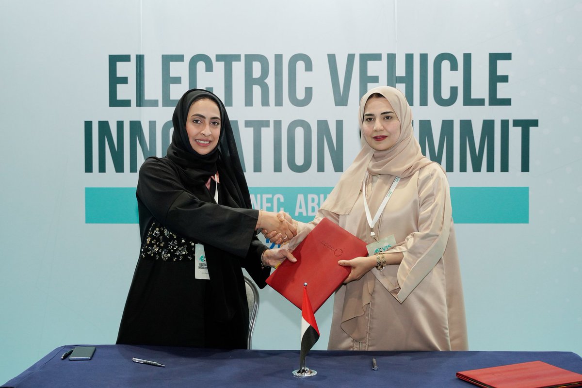 EmiratesMoto's tweet photo. Both Ms. Faryal Tawakul, Acting CEO of Emirates Transport, and Dr. Majida Al Azazi, Chairman of the Board of Directors of M Glory Holding Group signed the agreement that includes maintenance and repair of "Al Damani" electric vehicles in the country.
@aldamanicars
@mgloryholding https://t.co/6kXNOJ8aUA