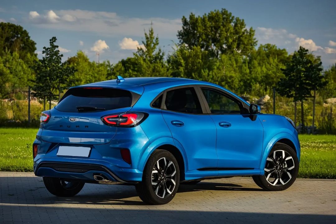 FordSpain's tweet photo. Activamos el modo felino para este fin de semana... ¿A quién le apetece una escapada a bordo del #FordPuma #STlineX #Hybrid? 🙋♂️ https://t.co/ALd5ptMSre
#Ford #AcercandoElMañana #GoElectric https://t.co/O703GOQVep