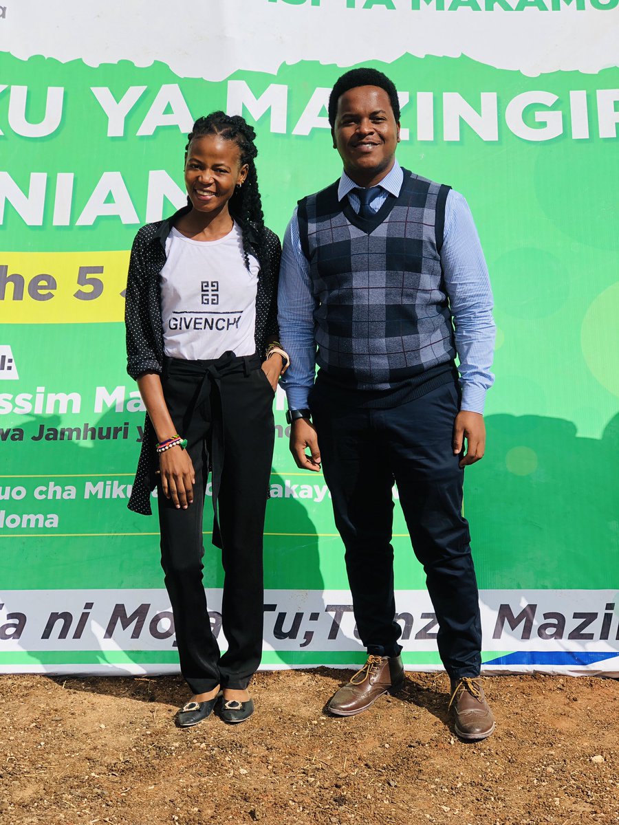 Earlier today our Coordinator @MbaziMarisa and Partnership Lead @ShamimZawadi attended the Official Government statement for the WED 2022 delivered by Prime Minister @KassimMajaliwa_ at Dodoma, the Capital City of Tanzania. 
#WorldEnvironmentDay2022