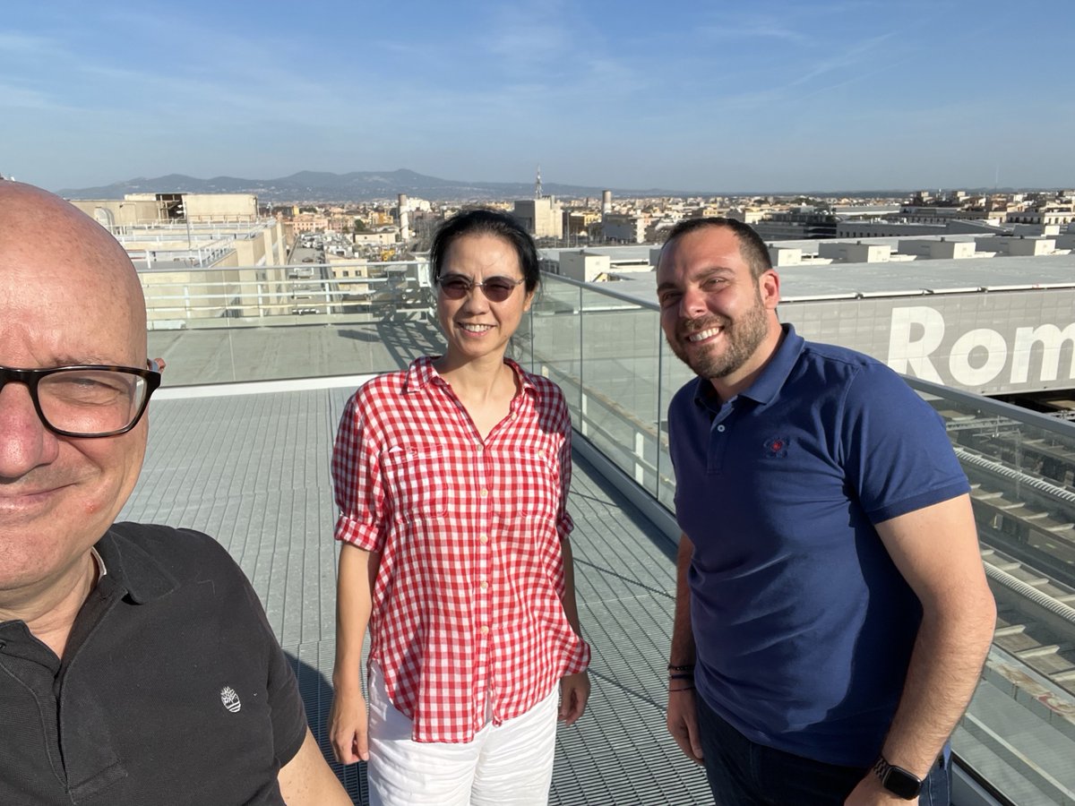 RMagnifico's tweet image. Yesterday met with one of the most amazing  #entrepreneurs and #vc investors #RubyLu of #AtypicalVentures w/13 unicorns under her belt and some of the most amazing exits came to visit us in @LVentureGroup!!! A big TU to @PiCampusRome. #womeninventure atypical.ventures
