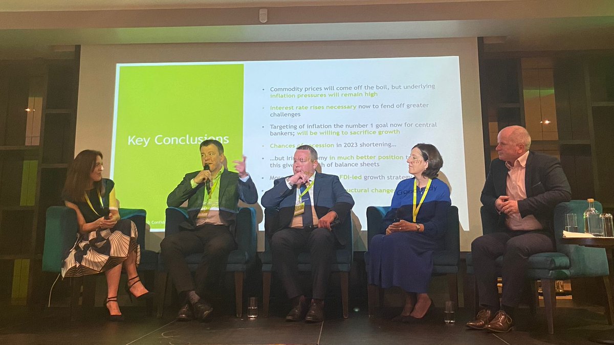 SIROIreland's tweet photo. Graham Burns, Director CPL Galway, Stefan Ludstrom of the @TheGalmont hotel, Michelle Mullally, CFO, SIRO, Dermot O'Leary of #Goodbody and Amanda Glancy, Director of Corporate Affairs, SIRO discuss opportunities and challenges for Galway businesses. #SIROForBusiness @GBSEconomist https://t.co/BzbyCEwtws
