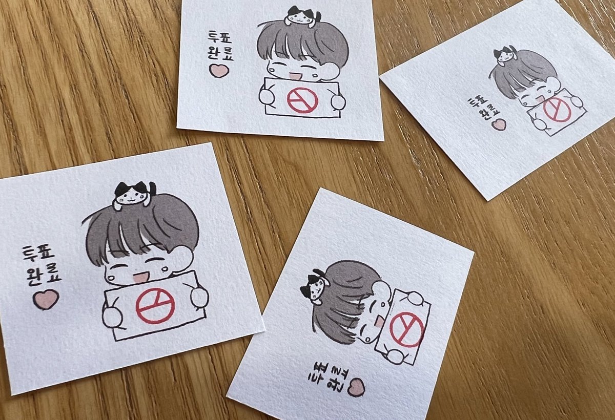 lovingccf's tweet photo. @makeyxur 서른마흔다섯개는 아니지만.. 이 정도로 봐주시면 안 될까요?? 귀엽잖아요 https://t.co/a7YLjkLye8