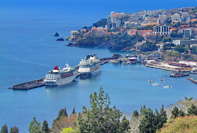 Olá <a href="/Madeira/">Ilha da Madeira</a>, chegamos! A partir de hoje, a 3Maps irá implementar nos <a href="/PortosdaMadeira/">Portos da Madeira</a> soluções inovadoras para a digitalização e gestão integrada dos processos portuários de suporte à atividade operacional e dominial nos portos do Funchal, Porto Santo e Caniçal. #madeira