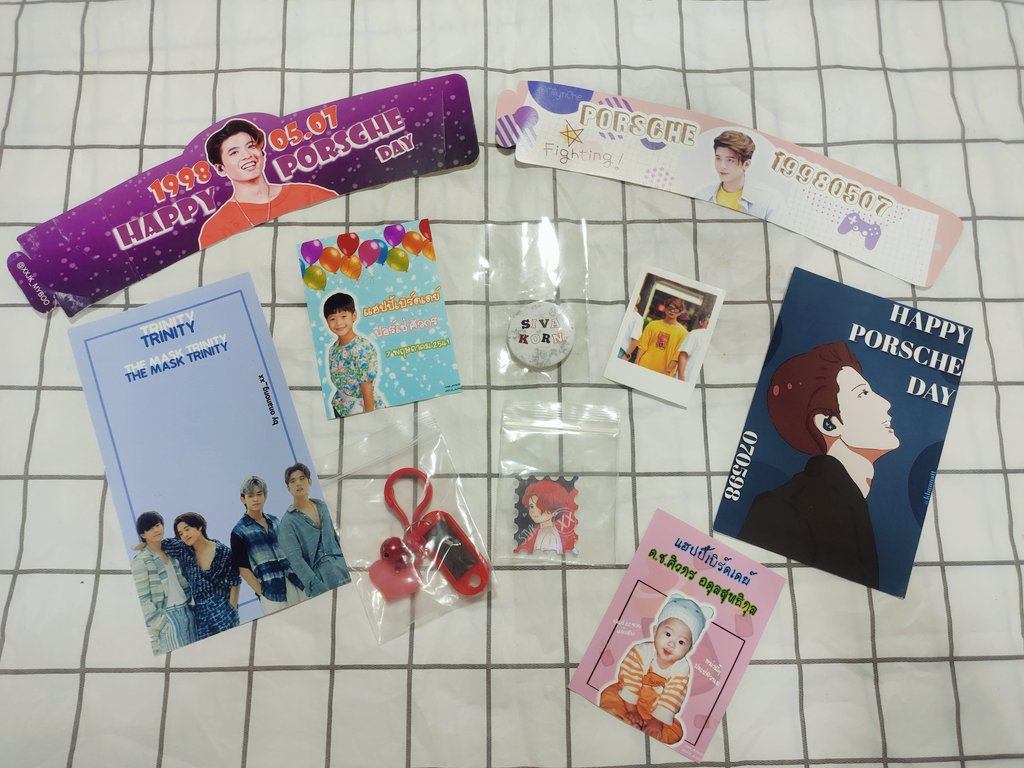 AjK___1920__'s tweet photo. 🙏🏻ขออนุญาตเจ้าของที่แจกด้วยนะคะ🙏🏻 ขอส่งต่อ give away  #TRINITY_TNT 
📮ค่าส่ง​ 45฿📮
☺️ หากสนใจ DM​ ได้ค่ะ 😊
#ตลาดนัดtrinity #ตลาดนัดtnt #ตลาดนัดทนต #PorscheBDAY24th #PorscheSivakorn #XXSIVK https://t.co/cSM8EhyJUs