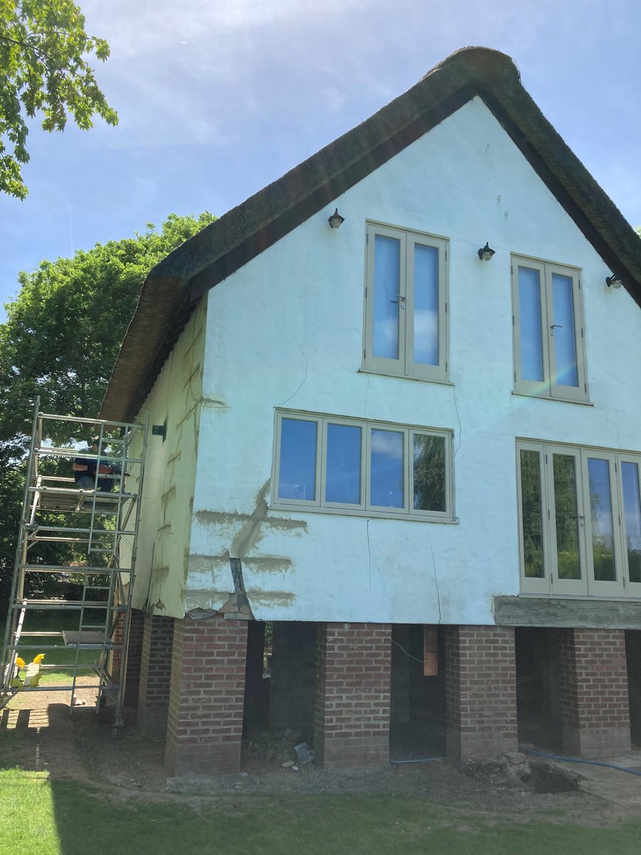 SRL_London's tweet photo. Extensive #MasonryStabilisation to riverside property that has been hydraulically jacked-up approximately 1.0m to avoid future flood damage. @HelifixUK @SCAlliance3 #RepairReinstateRestore https://t.co/qfnbL0NR6S