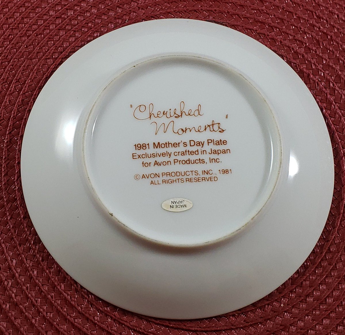 atticesoterica's tweet photo. Vintage Avon 1981 Miniature Plate, Cherished Moments Last Forever, Mother's Day Decorative Plate, Made In Japan, #vintageavonplate https://t.co/DjRuNwMxpy #MiniaturePlate https://t.co/SpbjS5nHOZ