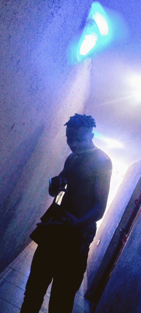 blizzyofficia's tweet photo. Manie thing's on my mind  wen I eay this song buga  dance ....party ..sang https://t.co/6ujyYqn1iK