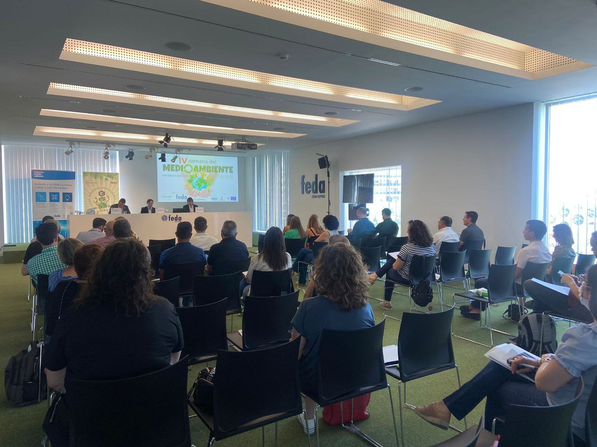 EmpresariosFEDA's tweet photo. Apertura de la IV Semana del Medio Ambiente. Participan Artemio Pérez, presidente de #FEDA, Lalo Blanes, presidente de #AGESAM y Fernando Marchán Morales, viceconsejero de Medio Ambiente del @gobjccm
#FEDAAsociaciones #SemanaMedioAmbienteAGESAM https://t.co/wlNeRx7sQx