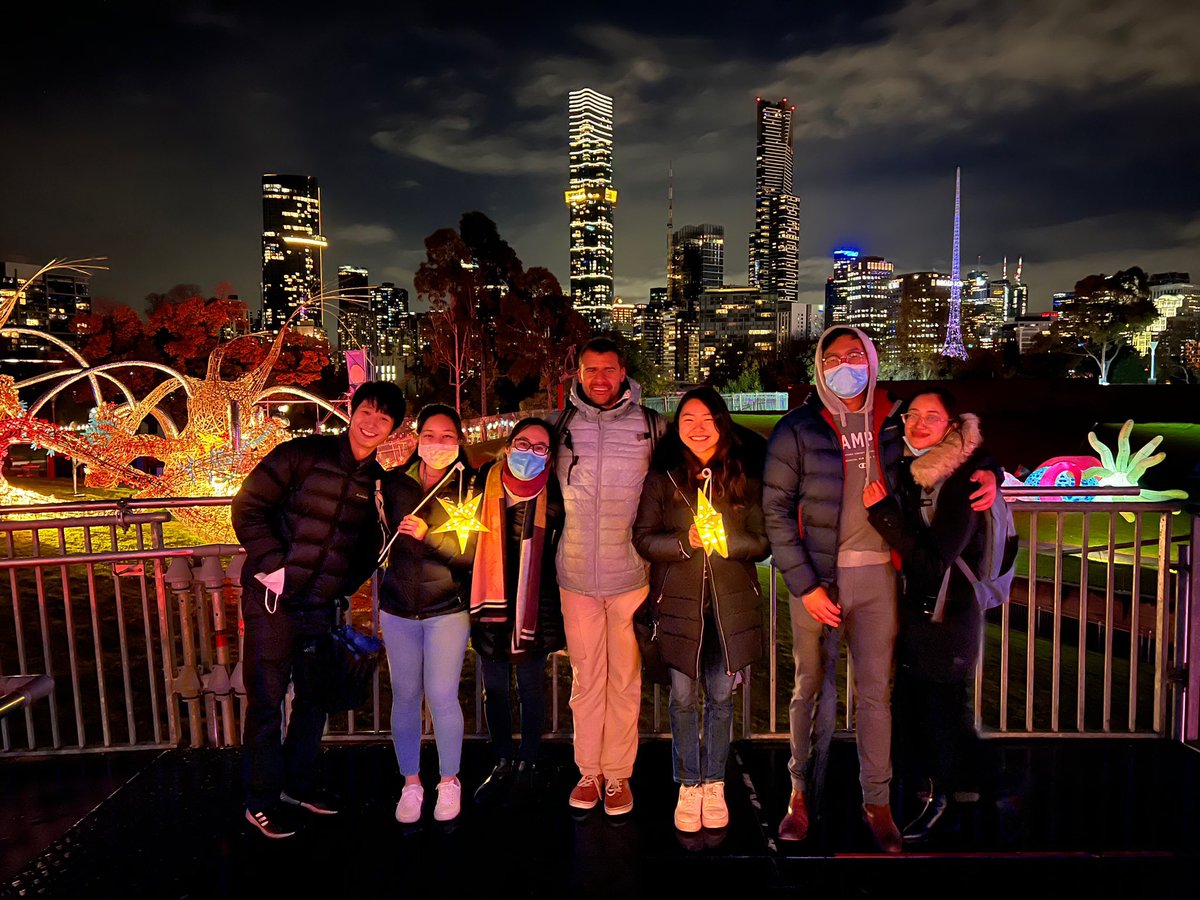 Last night at The Wilds with this lovely (and very cold) bunch! 💕