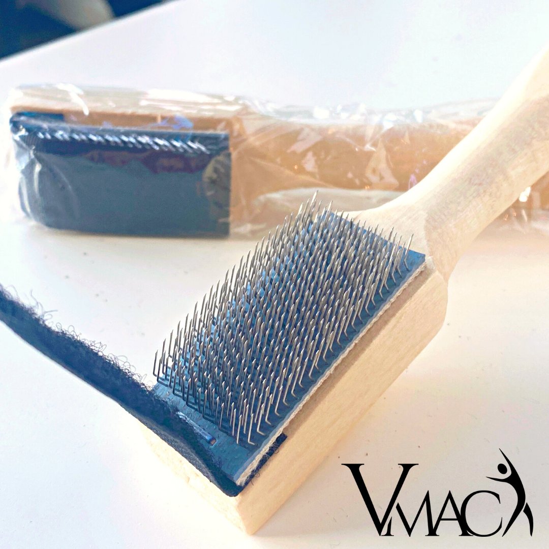 vmacpdx's tweet photo. We now have a small selection of shoes and brushes available in our studio for you to buy.

Please stop by during business hours and check them out.
Monday, Wednesday, Thursday 6pm-9pm
Tuesday 7pm-9pm.

You don't have to be a VMAC student to purchase these. https://t.co/5nss0XSI3y