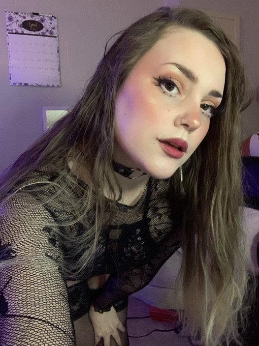 1 pic. baddest do what the baddest do https://t.co/nLHwcDRGXM