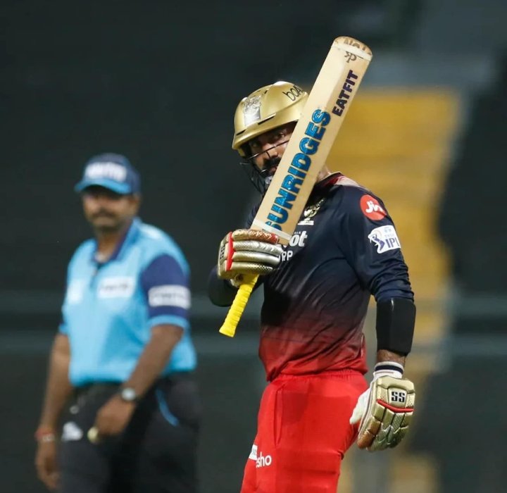 Happy birthday dinesh karthik 