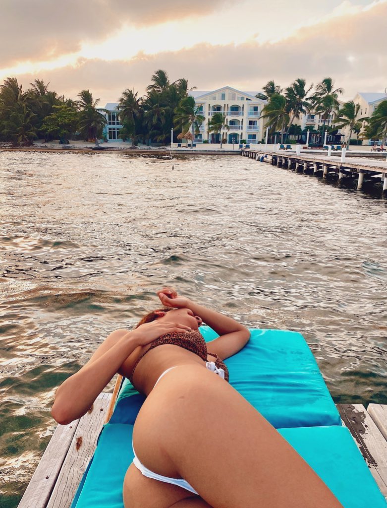 i miss island hopping in bikinis @ belize imy