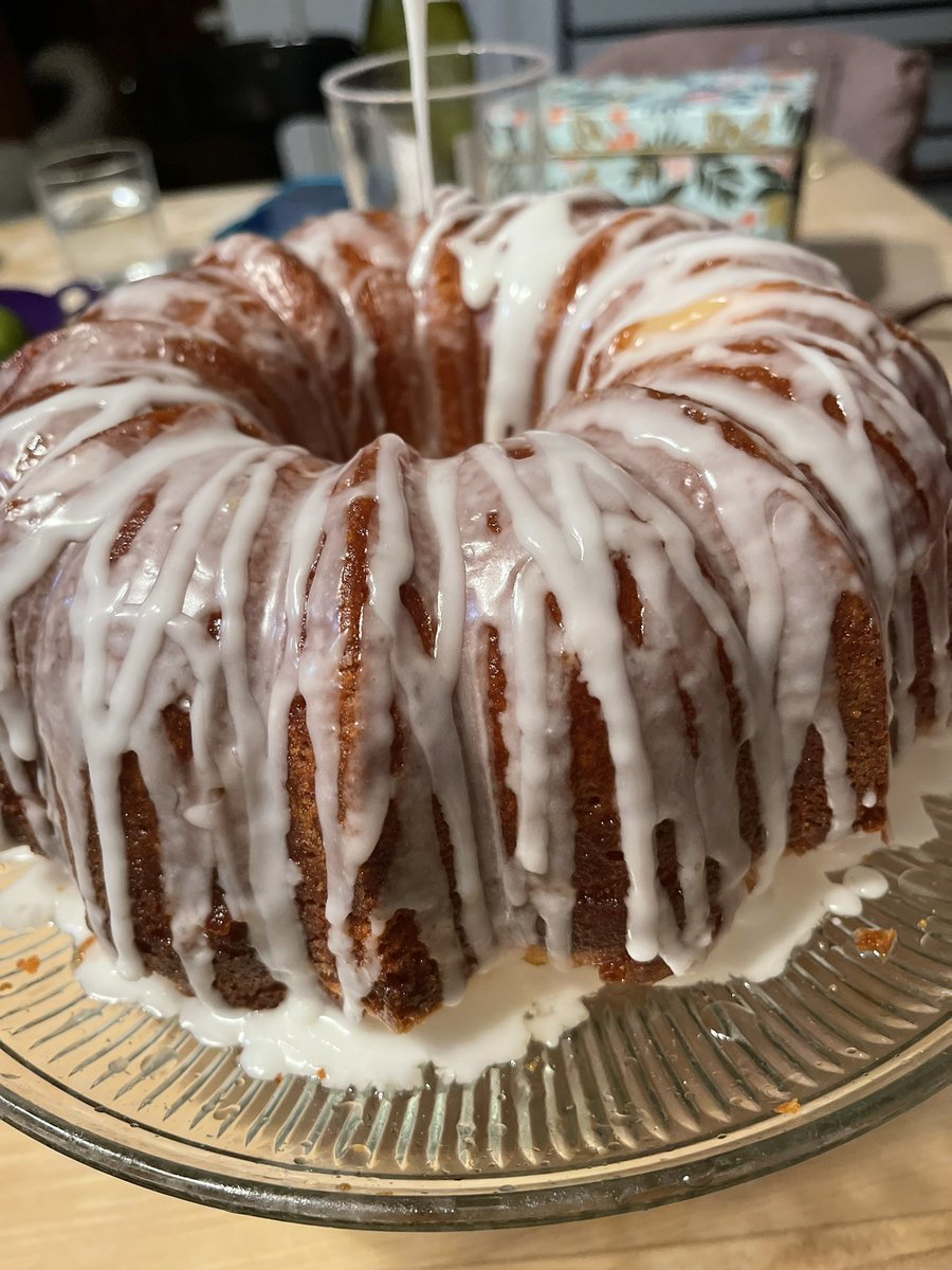 jacqbones's tweet photo. @FrankBonanno Ha! I’m lying right here next to you, but I’ll play . . . Ina’s lemon pound cake https://t.co/rZDjW2B9UJ