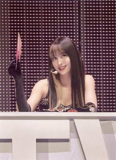 Twice最新情報局 公式 22年最新 Twiceモモの髪型画像まとめ 前髪インナーカラーがオシャレすぎると話題に T Co Phvya7gypm T Co Jgosnpyhb1 Twitter