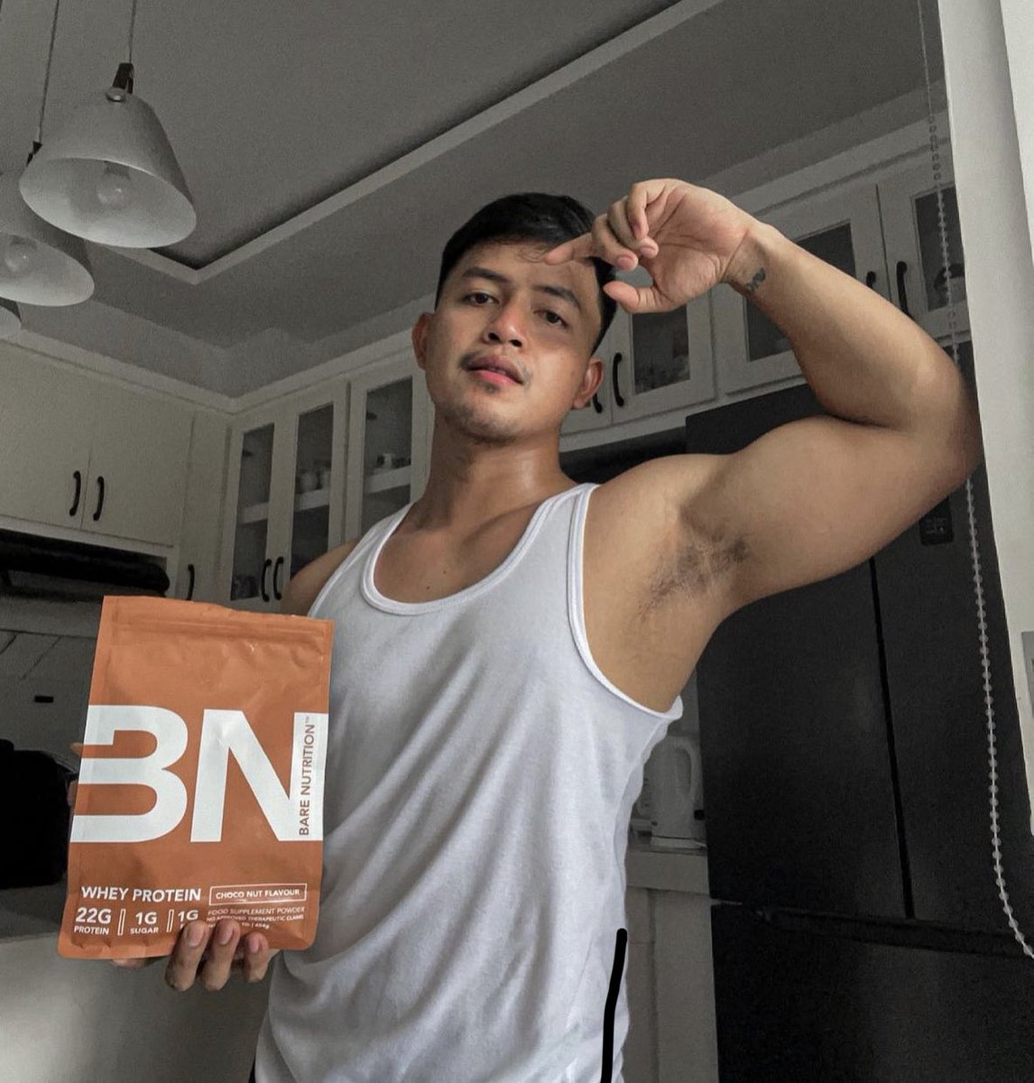 ArmpitAlter's tweet photo. #ArmpitHunk #KilikiliPose https://t.co/JEGs8NSPGb