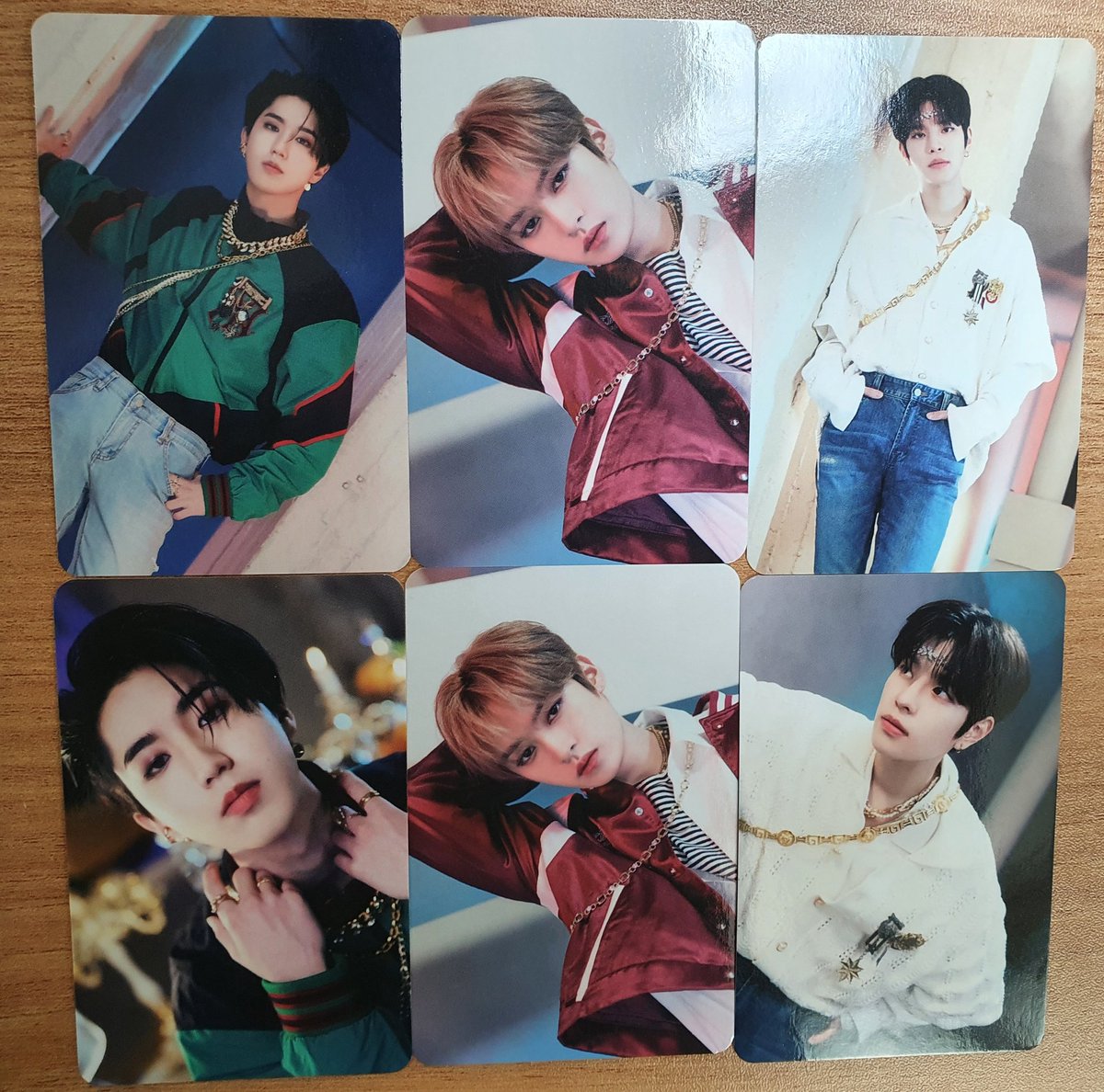 스키즈 팝업 포카 교환 구합니다

나 : 한 2장 리노 2장 승민 2장 있습니다
님 : 필릭스 용복 포카 2개 중 아무거나!!!

합정사웨에서 교환가능합니다!!!!!! 디엠주세요!!!!

#스트레이키즈 #교환 #필릭스