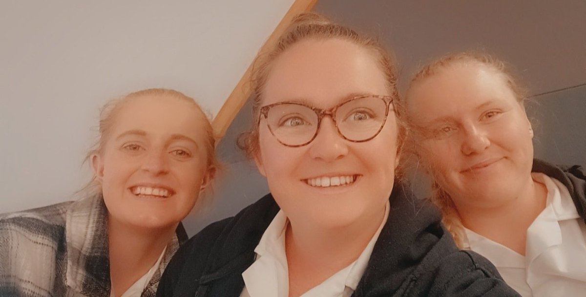 Rebecca Thornton tweet media