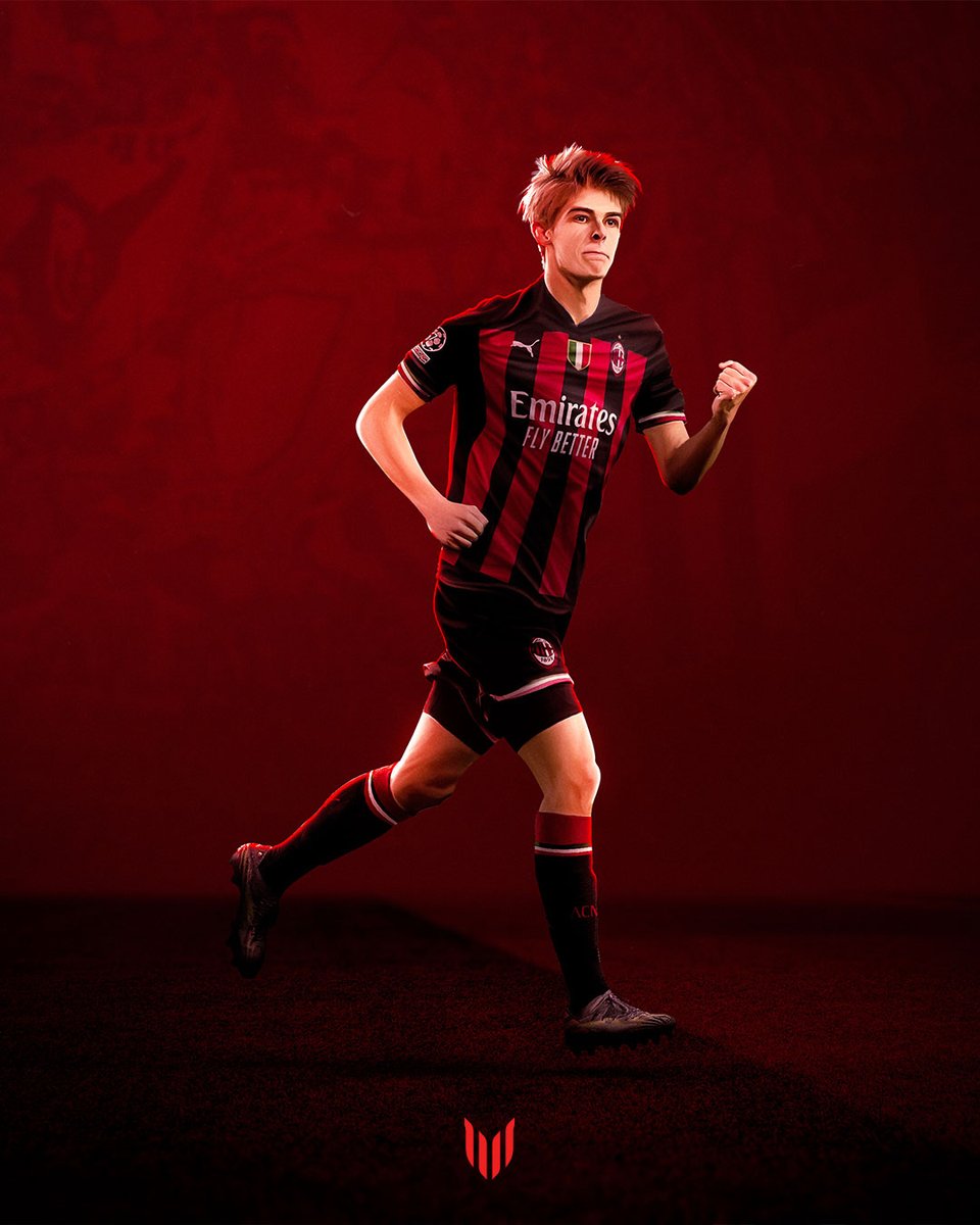 MilanDigital's tweet photo. Charles De Ketelaere in ๐ดโซ
.
#TransferTarget
.
.
.
Follow @MilanDigital
#mdgtledits #ACMilanDigital #Calciomercato #DeKetelaere https://t.co/tLv8ZfGXcA