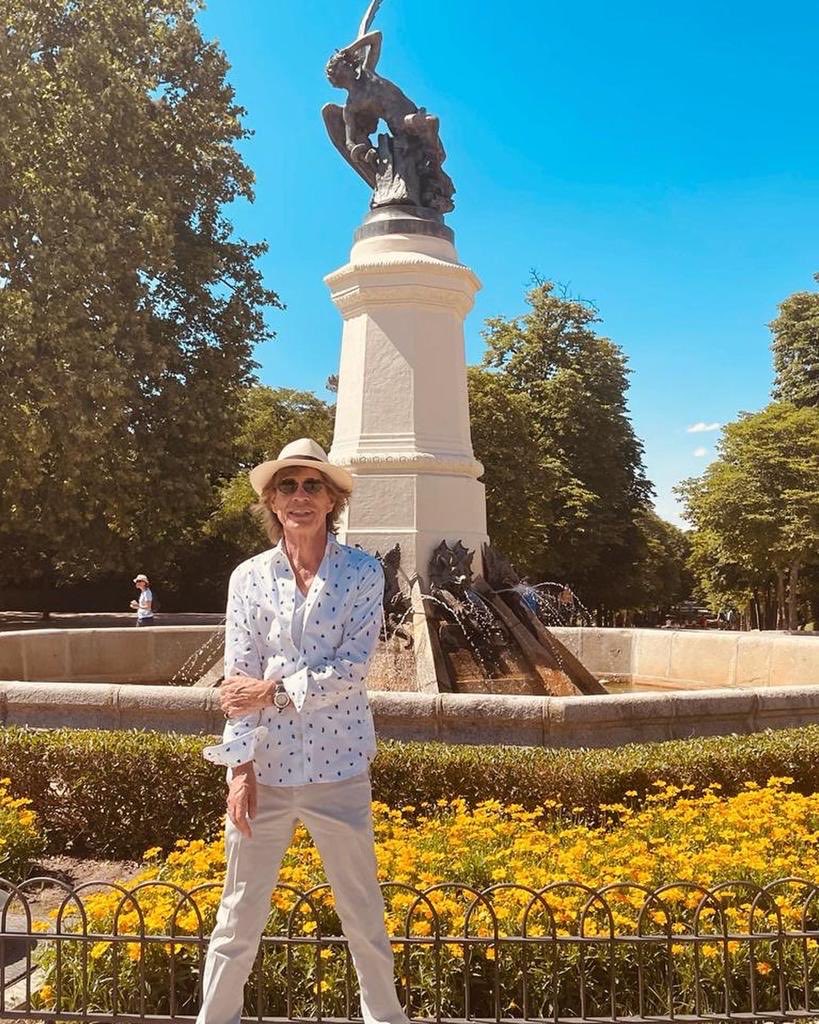 Pleased to meet you, hope you guessed my name! #fallenangel #madrid #rollingstones