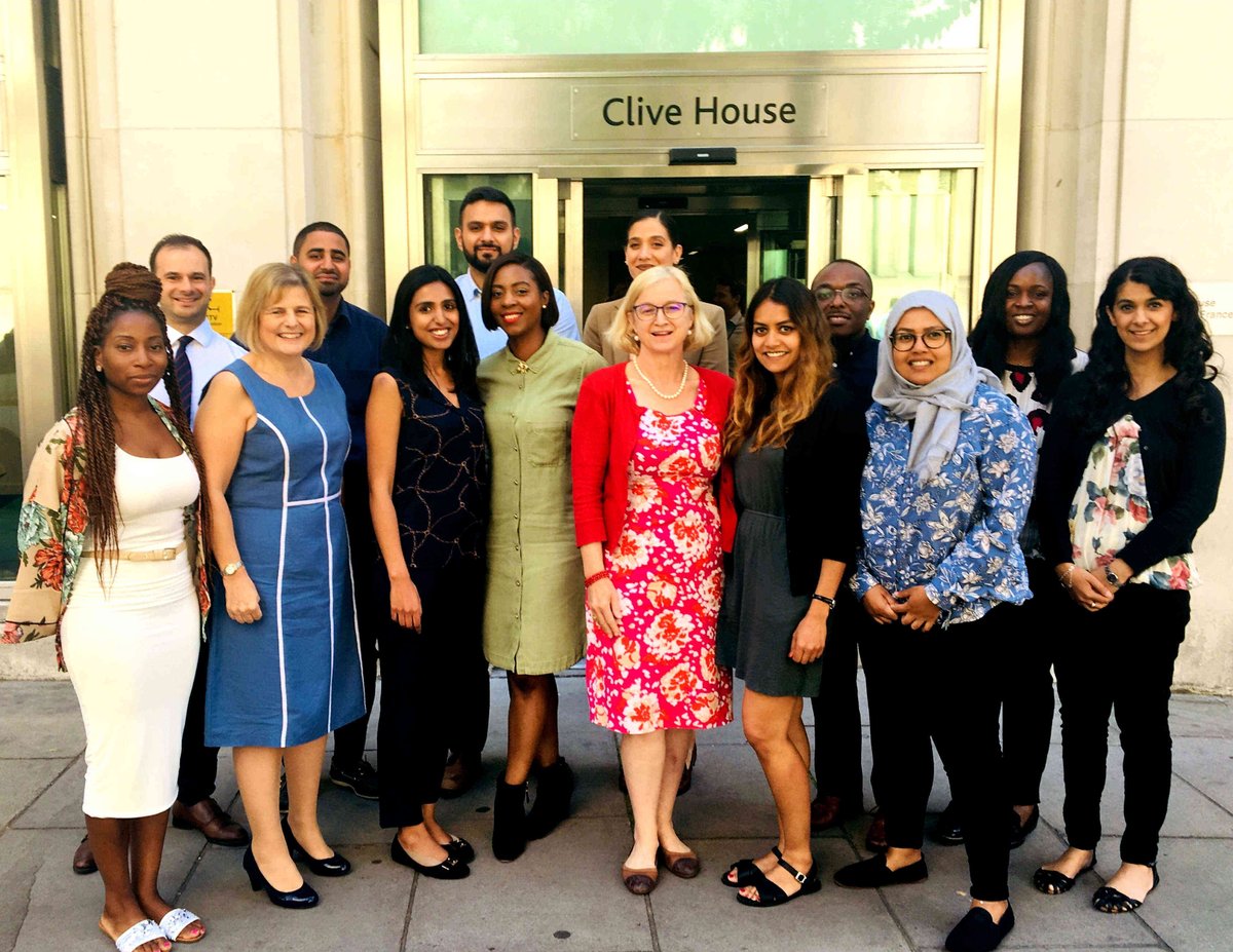 We're delighted to reopen our Ethnic Minorities Future Leaders scheme - are you a leader in an early years, social care, school or FE setting? Apply now! ow.ly/FrIV50JjmgN