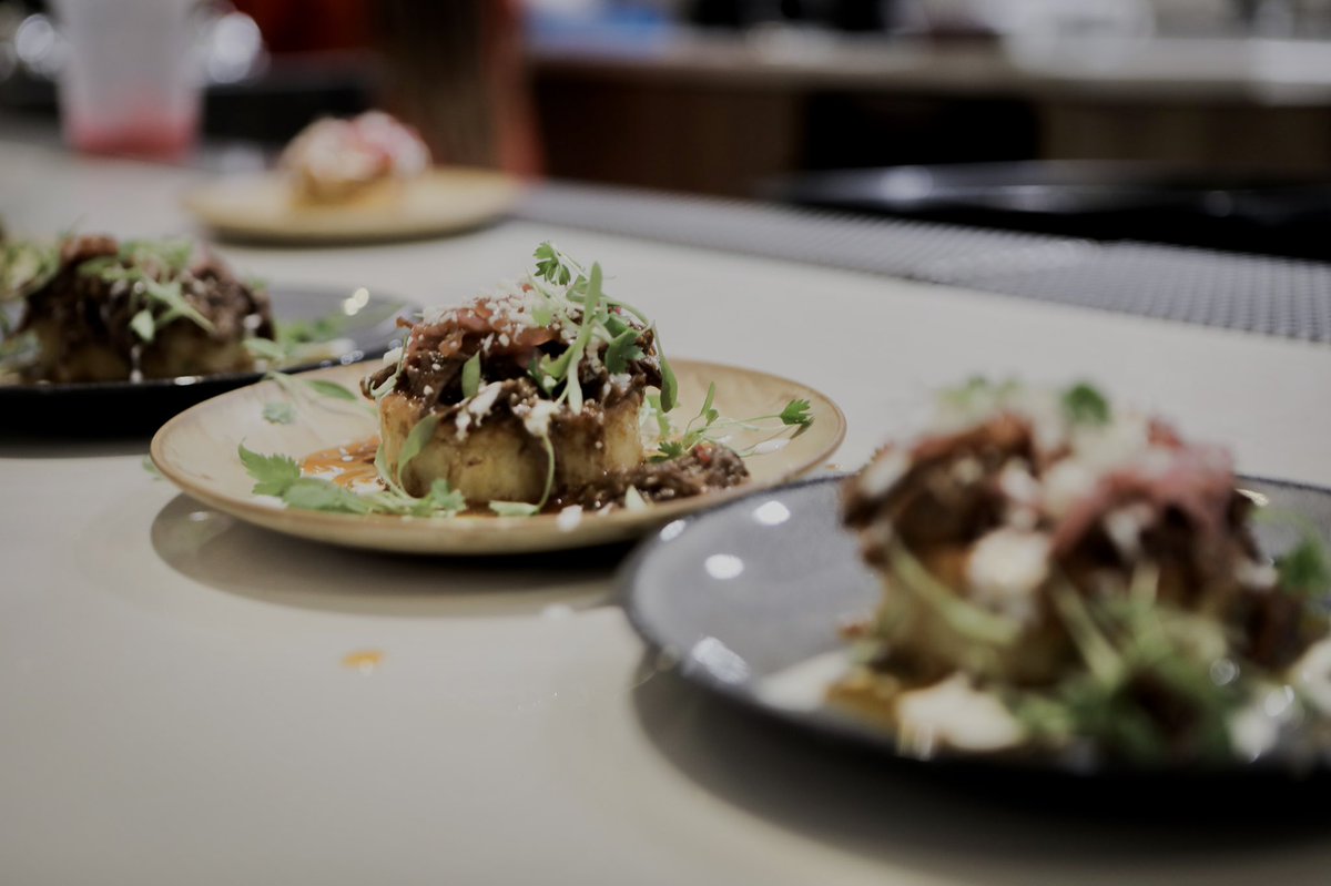 BinouBeeCooking's tweet image. #acrossthetable recap loading