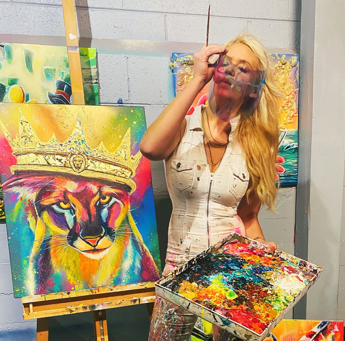 A colorful boost of meow... work in progress

#cats #catsofinstagram #cat #art #catstagram #artist #catlover #paintingprocess #catlovers #instacat #kitten #paintingart #meow #kittens #artistoninstagram #kitty #love #cute #pet #animals #dogs #gatos #world #gato