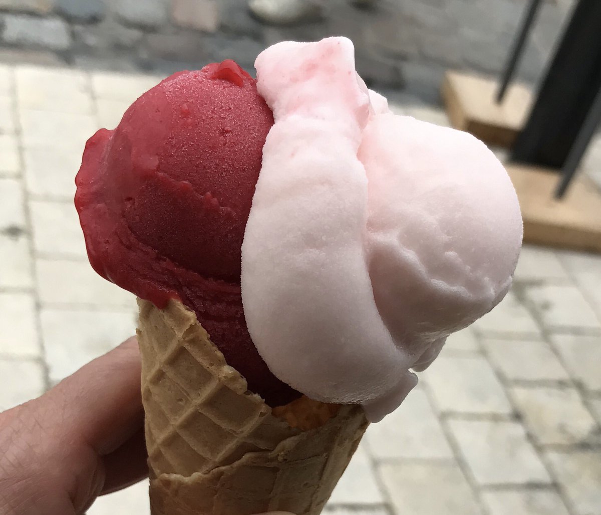 AACCC_87's tweet photo. Conseils nutritionnels en groupe &amp; pour les patients suivis en #oncologie, le 21/06/2022 à 14h30 à la @polylimoges Chénieux. Thème estival : les glaces, sorbets et granités 😋🍦 - Inscrivez-vous 👉 aaccc.mtd@gmail.com  #glaces #sorbets #granites #diététique #conseilsnutritionnels https://t.co/ecUkTZmu82