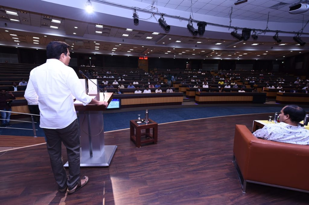 MinisterKTR's tweet image. Minister @KTRTRS launched the Annual Report 2021-22 of IT,E&amp;amp;C Dept. at Tech Mahindra campus in Hyderabad. You can access the report here: bit.ly/3m8msHz 

#TriumphantTelangana 
#TrailblazerTelangana